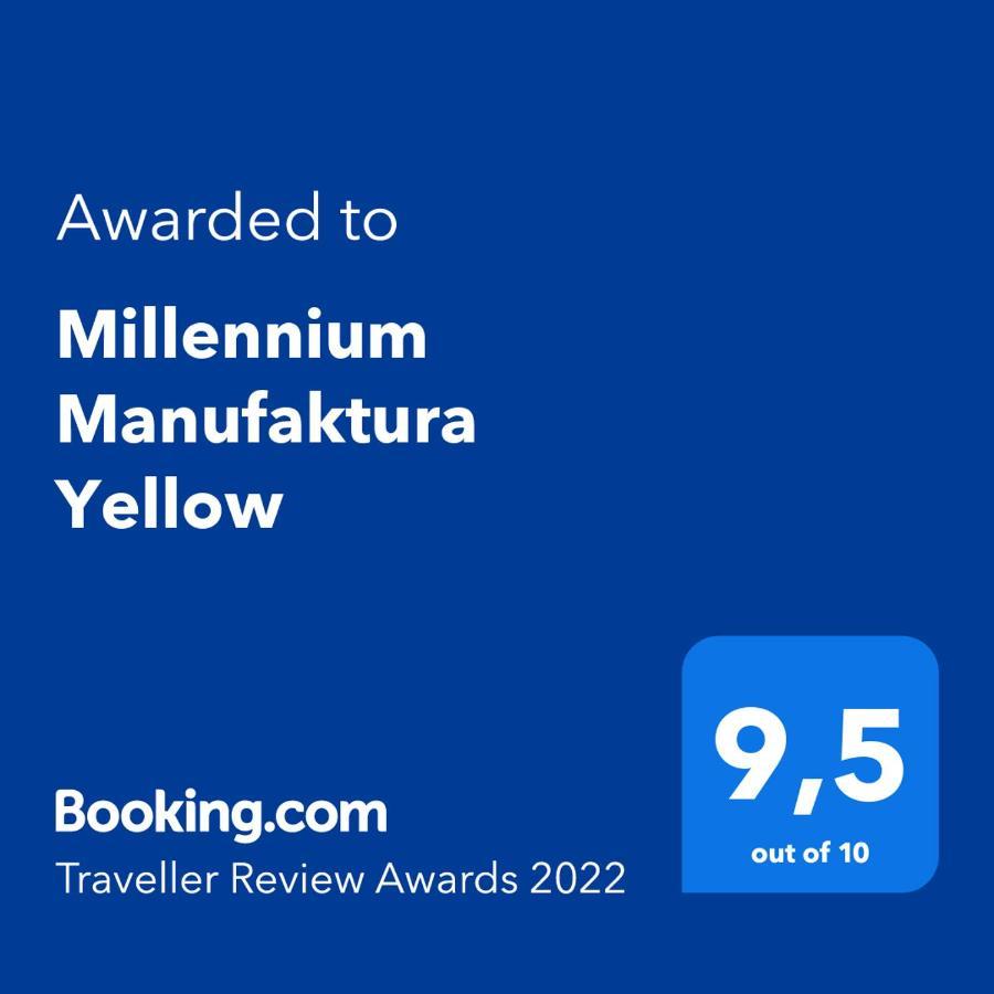 ורשה Millennium Manufaktura Yellow מראה חיצוני תמונה